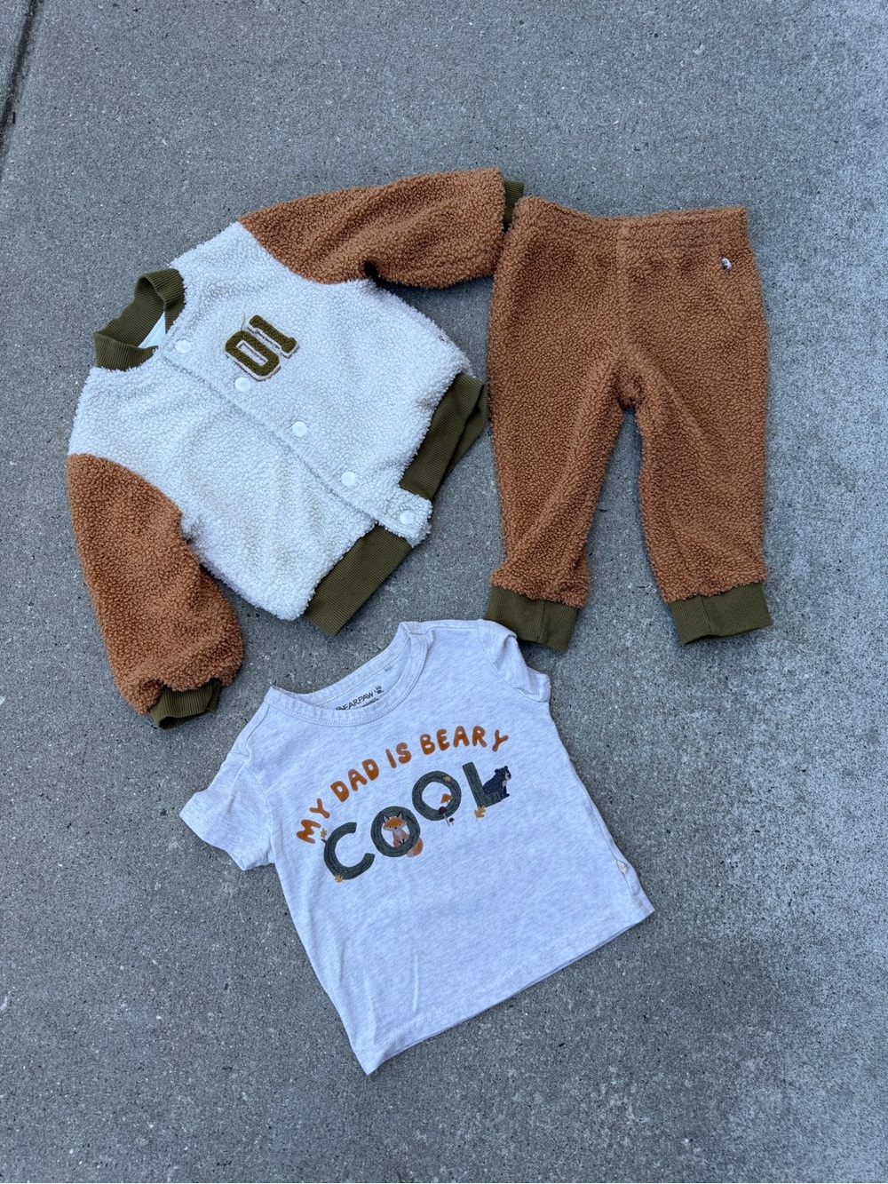 BearPaw three-piece matching set. Fuzzy coat and pants. 🐻 cool.